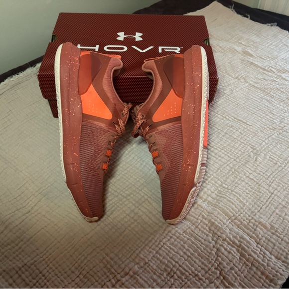 UNDER ARMOUR HOVR RISE WOMENS 7 - Picture 7 of 10